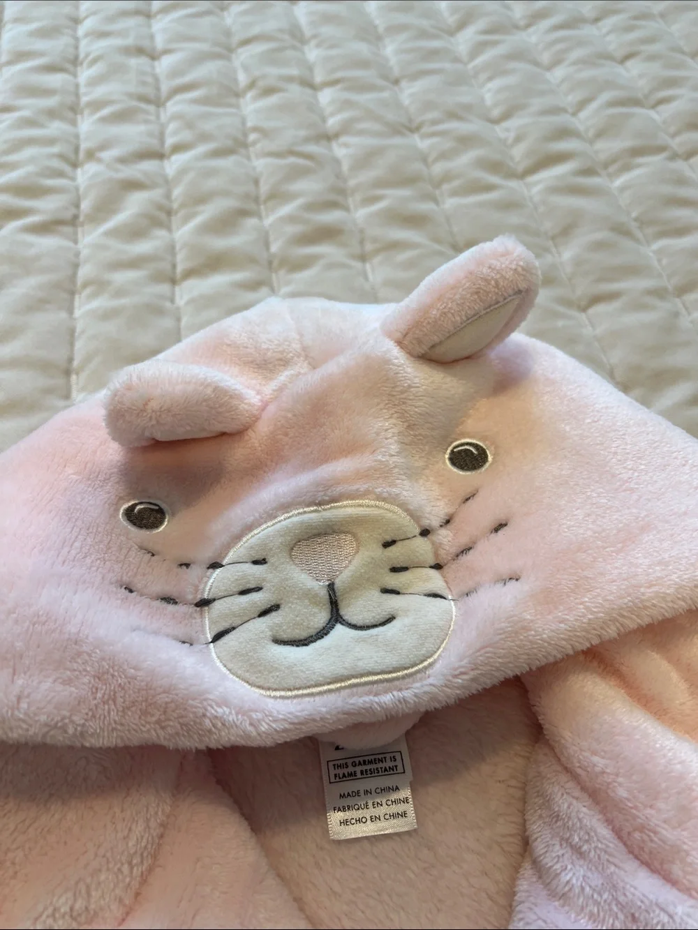 🐰 Pottery Barn Kids Pink Hooded Plush Robe with Kitty Face 🐰